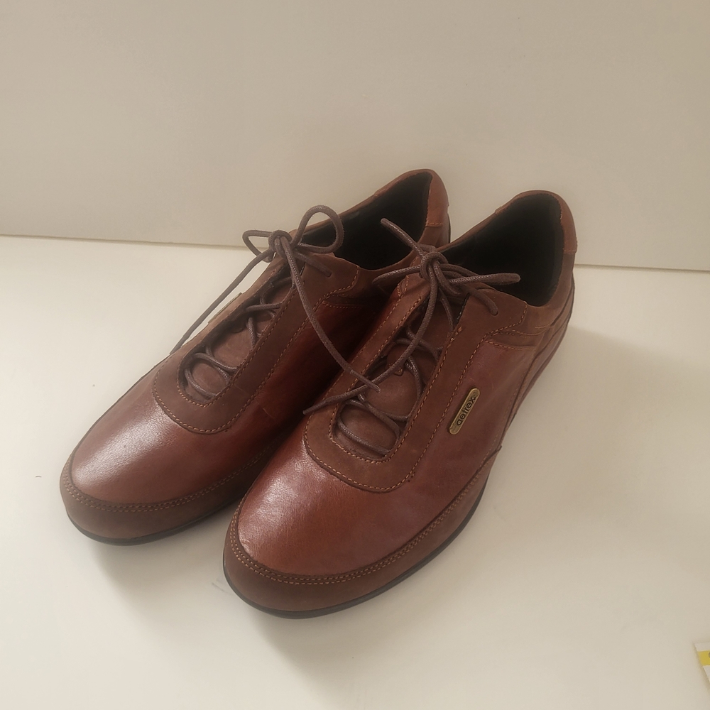 Aetrex Women's Brown Leather Flats 8D